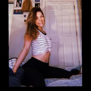 Meet your Posher, Kendra